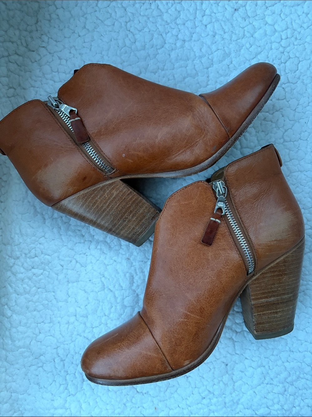 rag & bone Women's Brown Leather Ankle Booties with Side Zipper -Sz 39